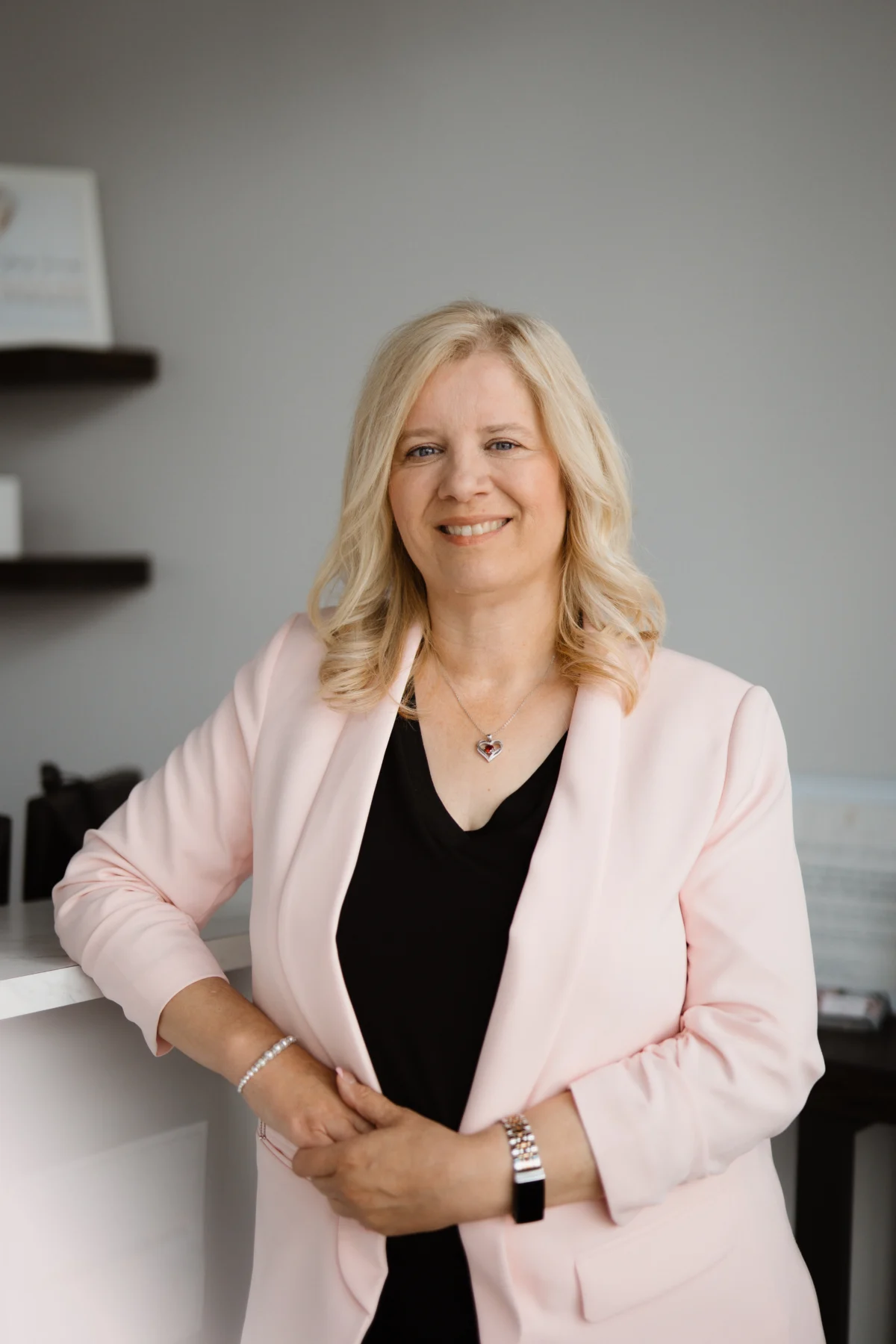 Colleen C. from Enhanced Medical Aesthetics giving Cue2Covert a 5 star review for their Social Media Advertising Edmonton services.
